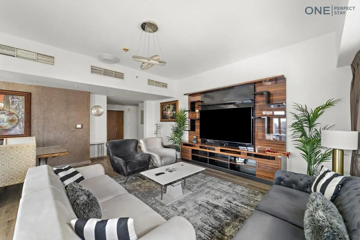 Spacious 3Br Apartment With Maid Room In Heart Of Business Bay Dubai