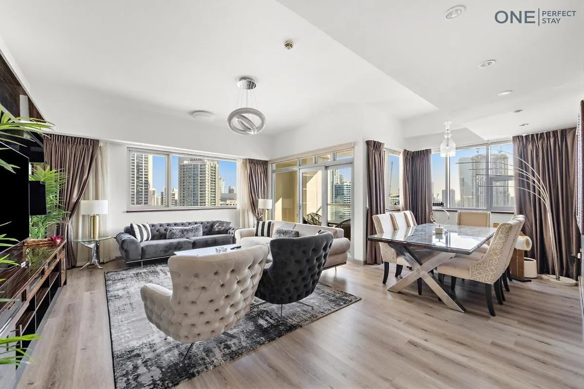 Spacious 3Br Apartment With Maid Room In Heart Of Business Bay location